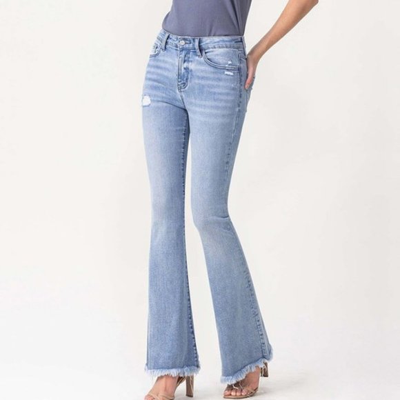 Lovervet • Mid Ride Kick Flare Jeans - Privilege
